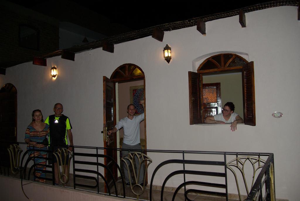 Pyramids Luxor Hotel & Spa Exterior foto