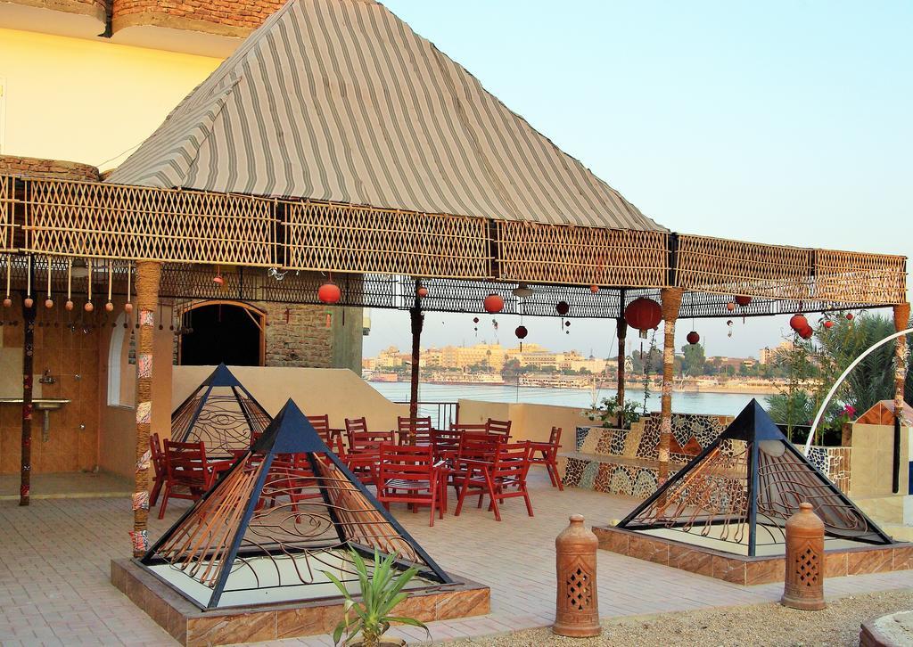 Pyramids Luxor Hotel & Spa Exterior foto