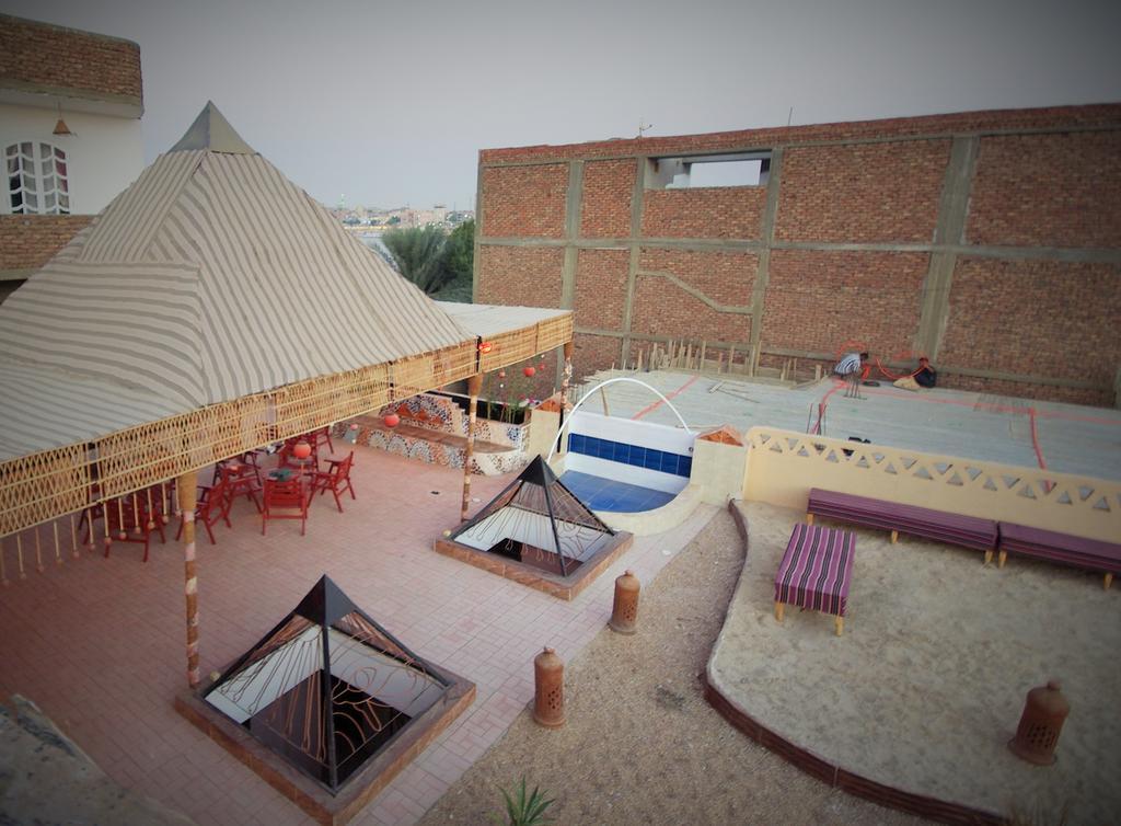 Pyramids Luxor Hotel & Spa Exterior foto